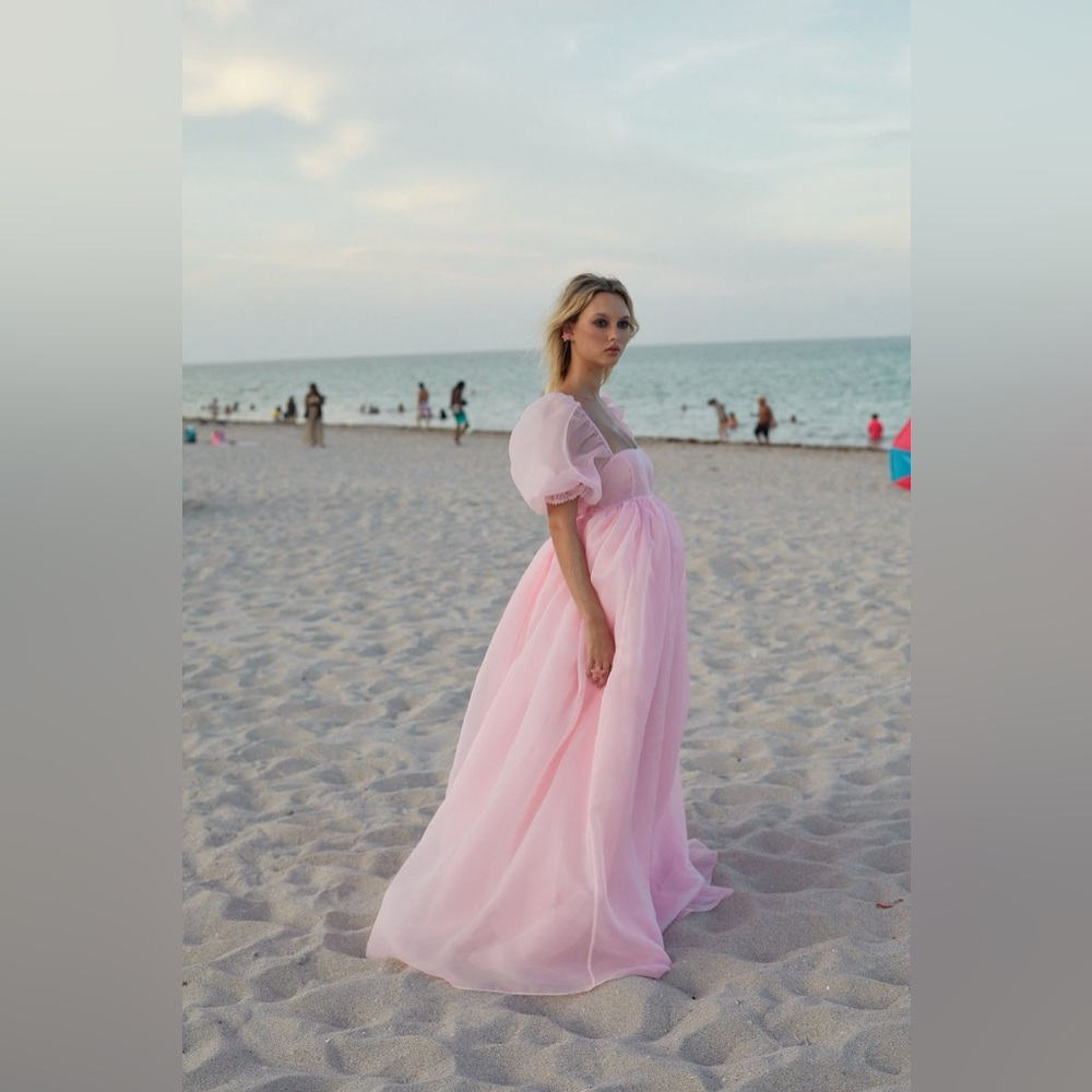 NWT Selkie The Pink Porcelain Puff Gown - Picture 7 of 13